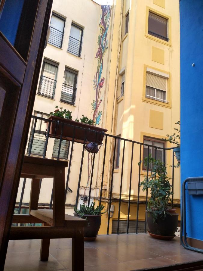Loft En Centro Historico Apartment Valencia Bagian luar foto